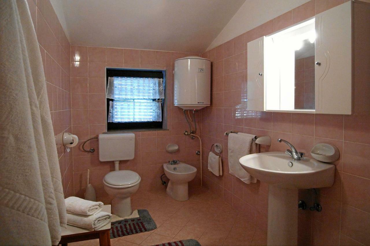 Apartment Pokrajac ロヴィンスコ・セロ エクステリア 写真